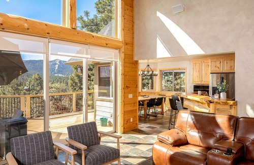 Castle Glen Estates House | Castle Rock. Best home, Best location, Best views, best hot tub, all in one place. AC