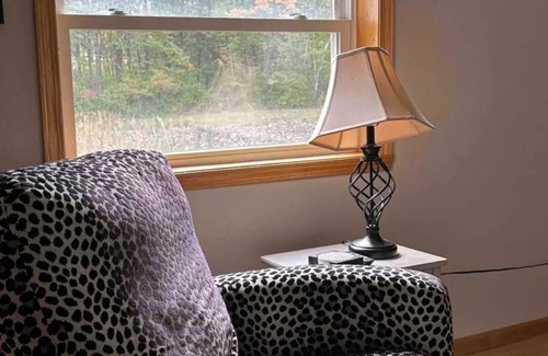 New Lisbon House | Castle Rock Getaway