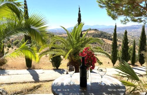 Alozaina Apartment | Castle Tower apartment in rural holiday park 'Bernard'