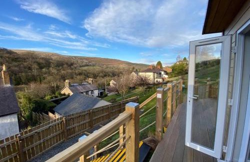 Llangollen Ski Chalet | Castle View chalet