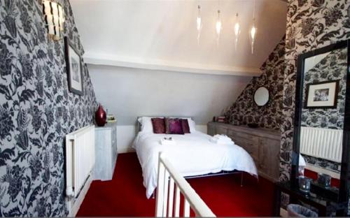 Lincoln House | Castle View Cottage