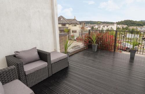 Deganwy House | Castle View