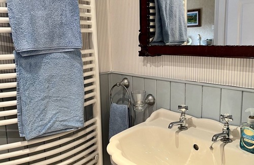 South Charlton House | Castle View Guest House