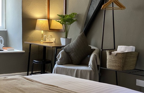 Chepstow Bed & Breakfast | Castle View Hotel