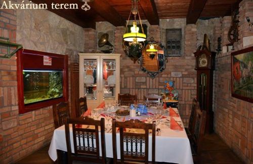 Sostogyogyfurdo Bed & Breakfast | Castle Wellness Resort & SPA