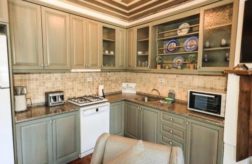 Marmaris City Center Villa | Castle81homes Green Villa