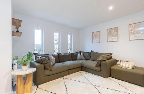 Charlton Kings House | Castleton Villas