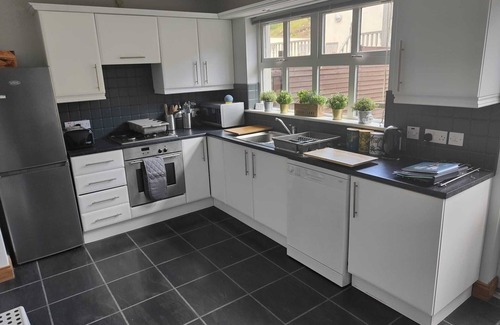 Glenarm House | Castleview Large 3 Bedroom Family House - Glenarm