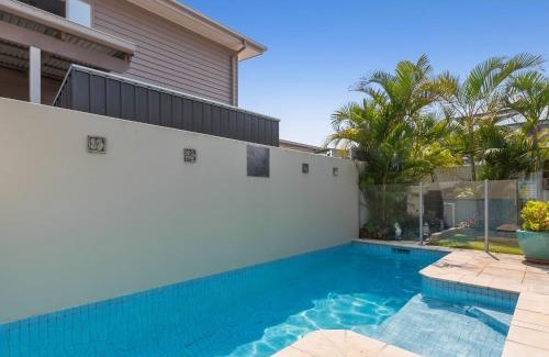Casuarina Apartment | Casuarina Dreaming Townhouse with Pool