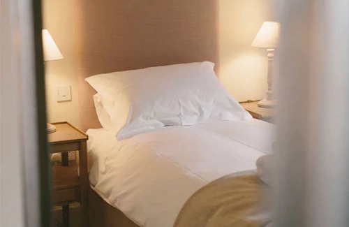 Tetbury Hotel | Cat and Custard Pot Inn