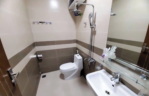 Cat Hai Hotel | Cat Ba Charm Island Hotel