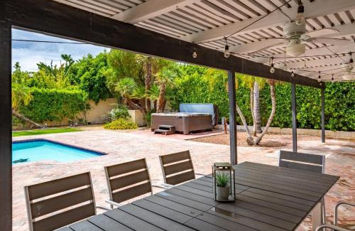 Racquet Club West House | Catalina by AvantStay Fully Remodeled Palm Springs Haven Pool Permit3432