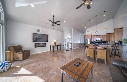 Sunrise Presidio Village House | CATALINA FOOTHILLS MAGIC VIEWS