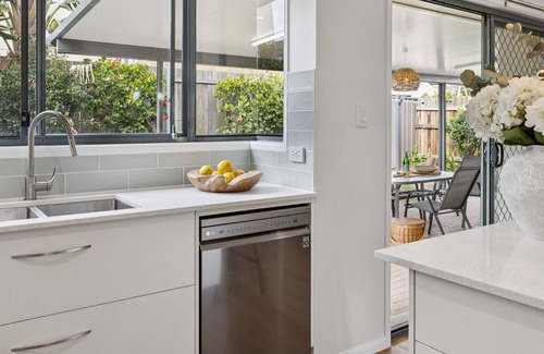 Yamba Apartment | Cataline Court unit 7 | Just a short walk to Pippi Beach