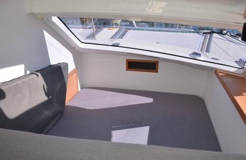 Puerto Morelos Boat Rental | Catamaran in a great marina as a houseboat or excursion boat in a 5 star resort