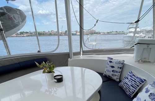 Titusville Boat Rental | Catamaran Vacation n the Water!