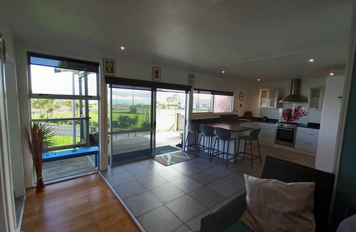 Omapere Apartment | Catch of the Day