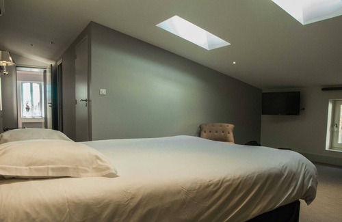 Lavaur Apartment | CATHARE: T4 all renovated - spa, hammam, swimming pool, garden