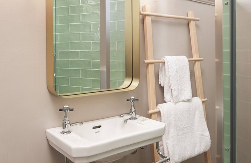 Glasgow House | Cathedral House Hotel