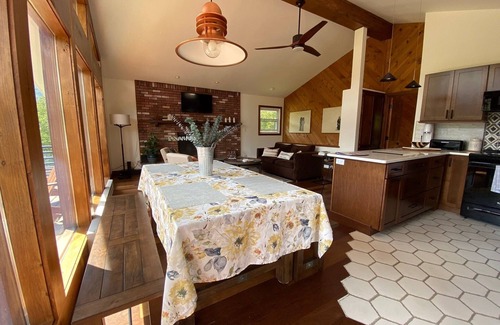 Hunter House | Catskill Mountain Hideaway with Amazing Hunter Mountain Views