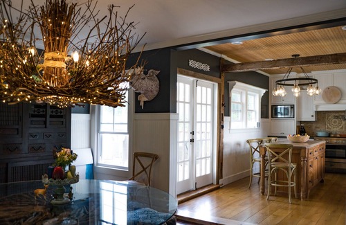 Fleischmanns House | Catskills Private Farm Retreat - Pet-Friendly - Hot Tub, Sauna & Mountain Views