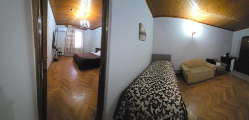 Old Boulevard Hotel | CATTALEYA