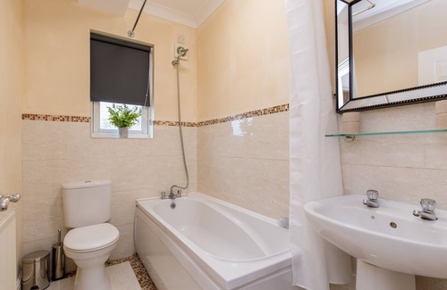 Boston Apartment | Cattle Market View Apartment