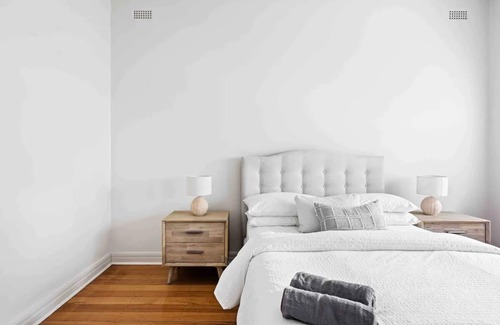 Caulfield North House | Caulfield Delight Astute Traveller