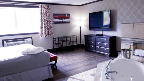 East Kootenay Hotel | Causeway Bay Hotel