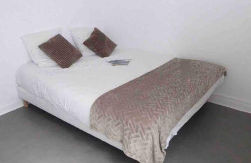 Cauterets Apartment | Cauterets T2 coeur village