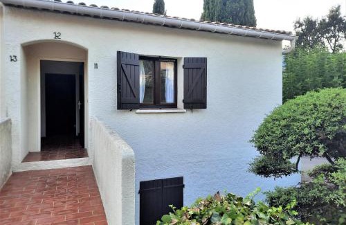 Cavaliere Apartment | Cavalaire sur mer Appartement T3-160 m plage - 800 m Centre-ville. Park