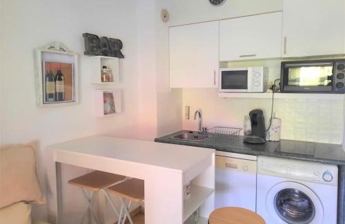 Cavaliere Apartment | Cavalaire sur mer Appartement T3-160 m plage - 800 m Centre-ville. Park