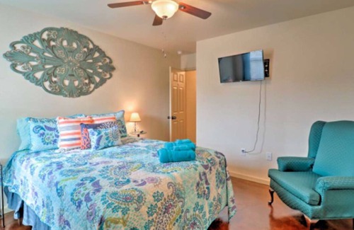 Conway House | Cavalier in Conway (3-Bedroom) by RedAwning
