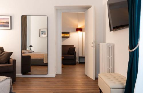 Salario House | Cavalieri Suites Roma