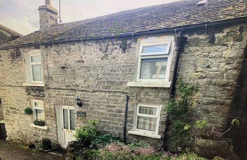 Castleton House | Cavedale cottage