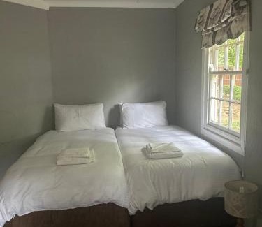 Lidgetton West House | Caversham Mill Cottage