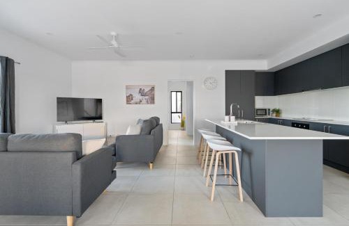 Caves Beach Apartment | Caves Beach Getaway