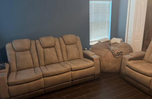 Temple Terrace House | Caviar Koven