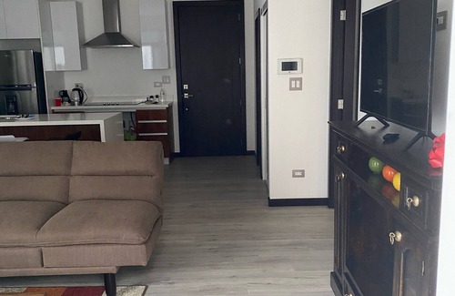 Zona 16 Condo | Cayala Grate apartment