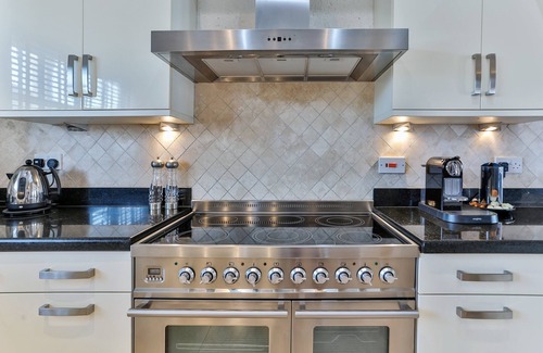 Mount Hardy Villa | Cayman Villa - Contemporary 4 bedroom Villa with Stunning Ocean Views