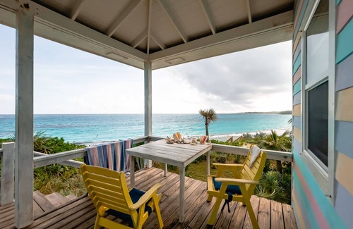 Governor's Harbour House | Cayo Loco 1 Bedroom Home