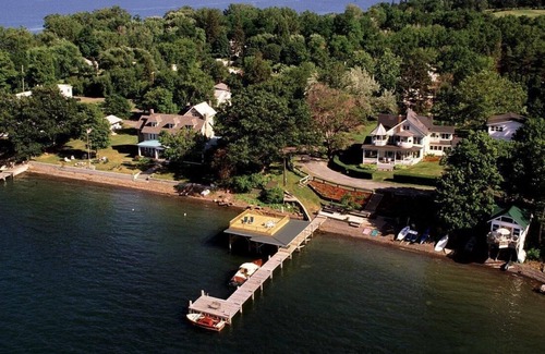 Sheldrake House | Cayuga Lake Renovated Quiet Home on Waterfront Property in Sheldrake