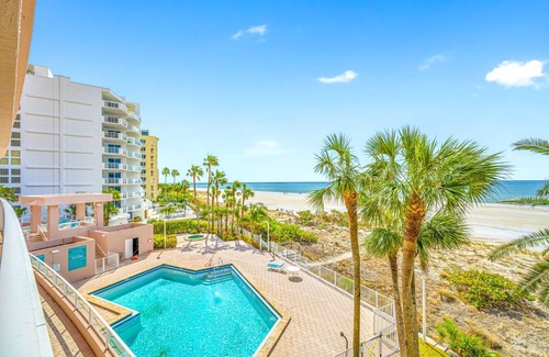 Sand Key Condo | CBC 1-3E –Gulf & Intercoastal Views, pool, hot tub, gym, tennis, 4 Balconies!