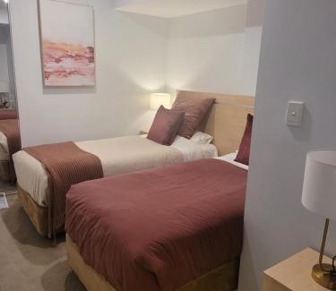 Adelaide Central Business District Apartment | CBD Deluxe Private 2 Bedroom Apartment