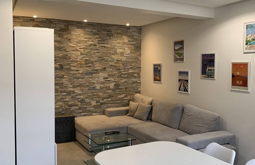 Tournon-sur-Rhone Apartment | Ce Logement Familial est Proche de Toutes Commodités et Sites Touristiques