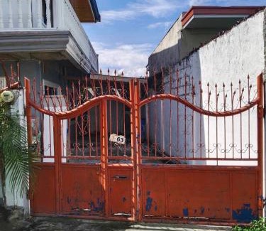 Talisay Apartment | Cebu City 3 bedrooms split house 2nd floor-WIFI