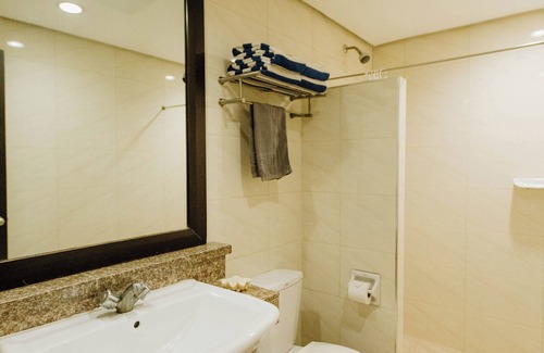 Mandaue Hotel | Cebu Westown Lagoon-Partywing
