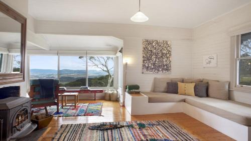 Blackheath House | Cecils Chair Blackheath Blue Mountains