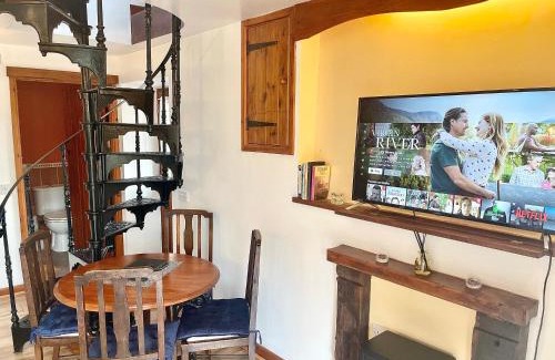Usk House | Cedar Barn