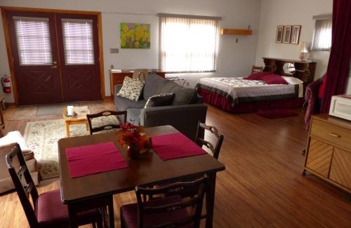 Waterford Bed & Breakfast | Cedar Cottage B&B